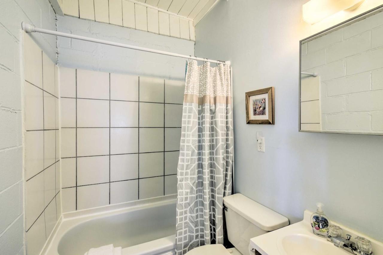Bright Myrtle Beach Bungalow Steps To The Beach! Εξωτερικό φωτογραφία