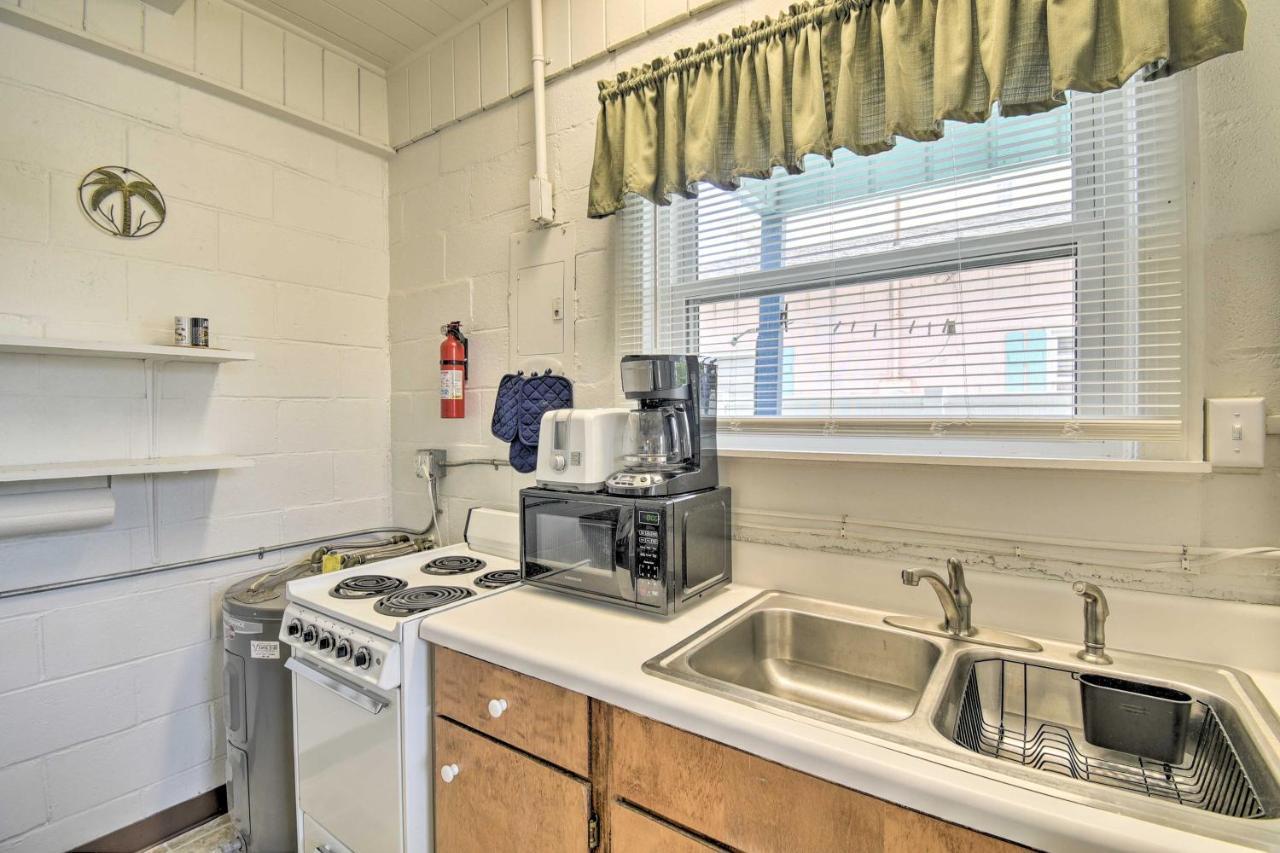 Bright Myrtle Beach Bungalow Steps To The Beach! Εξωτερικό φωτογραφία